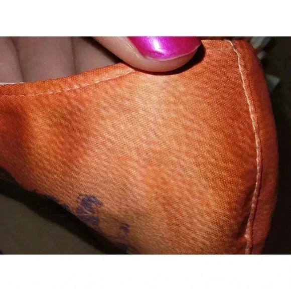 Designer Like Face Masks - Picture 3 of 5